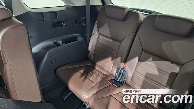 Kia Sorento — фото 28