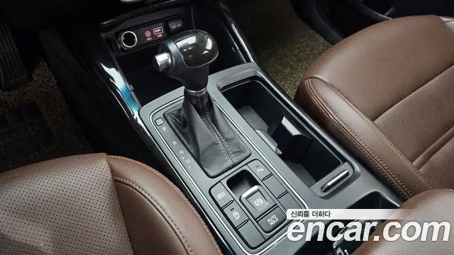Kia Sorento — фото 9