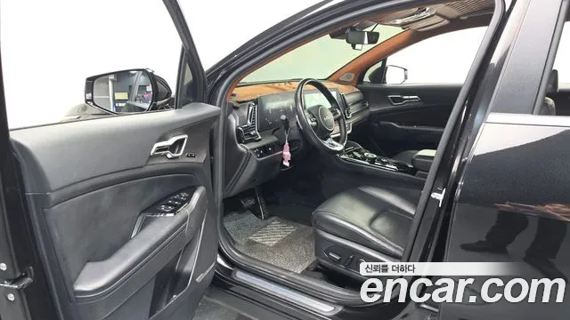 Kia Sportage — фото 9