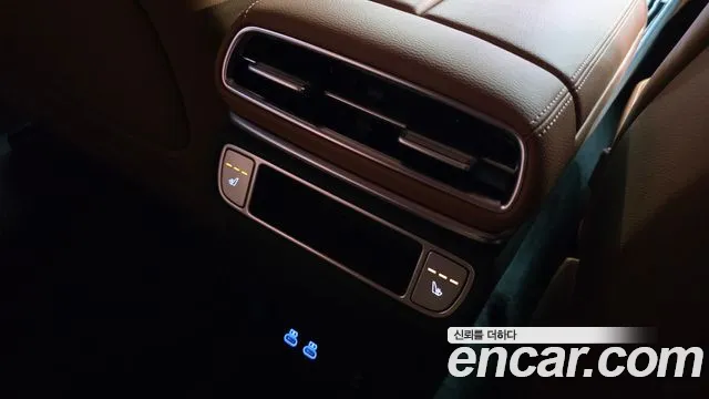 Genesis GV80 — фото 19