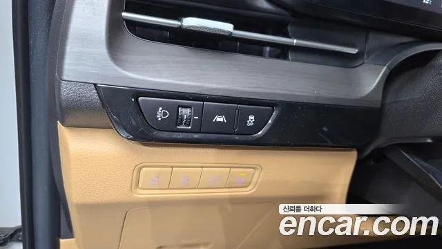 Kia Carnival — фото 15
