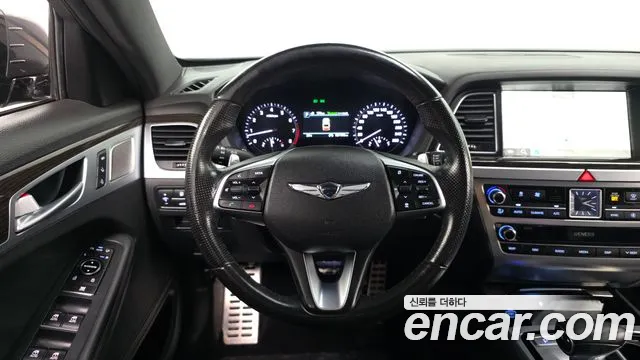 Genesis G80 — фото 12