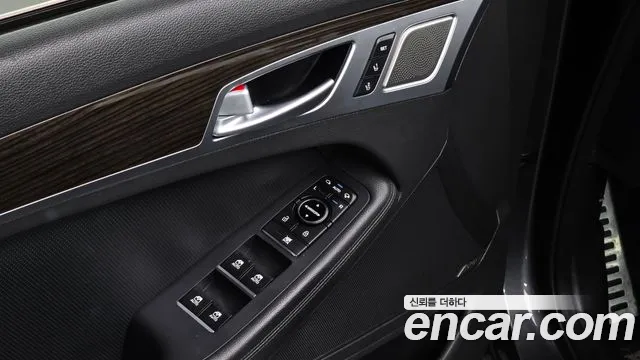 Genesis G80 — фото 16