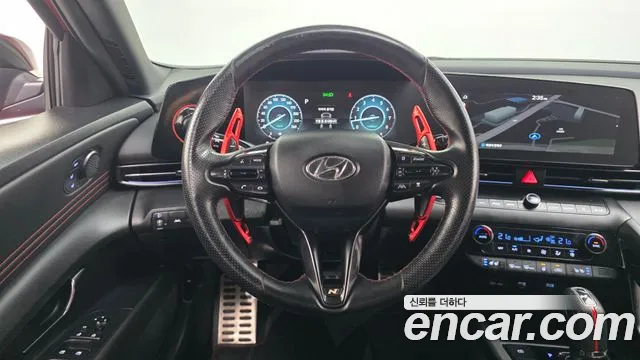 Hyundai Avante — фото 14