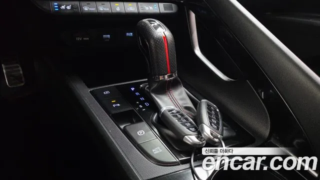 Hyundai Avante — фото 9