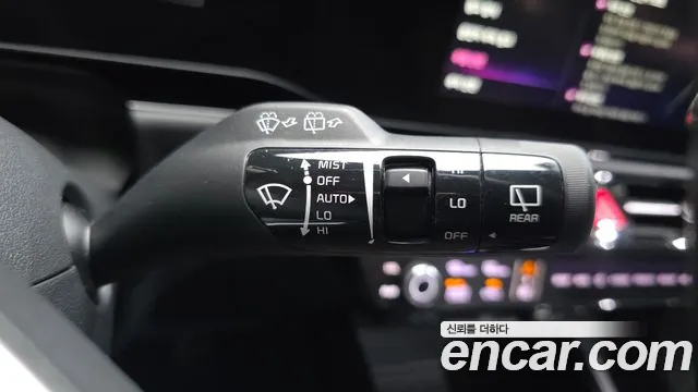 Kia Niro — фото 20