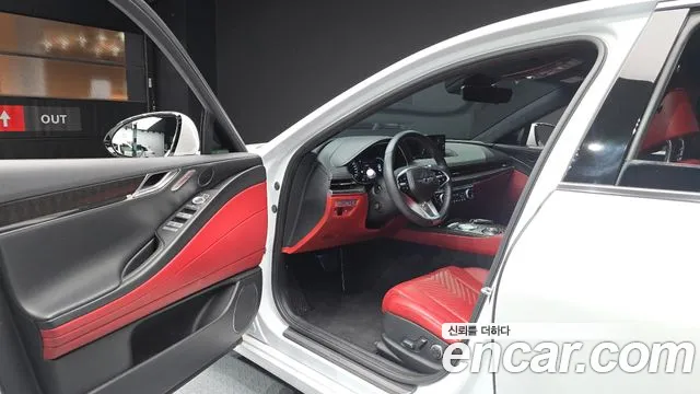 Genesis G80 — фото 10