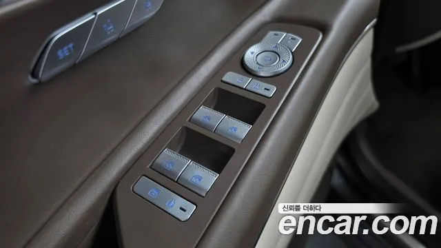 Genesis GV80 — фото 30