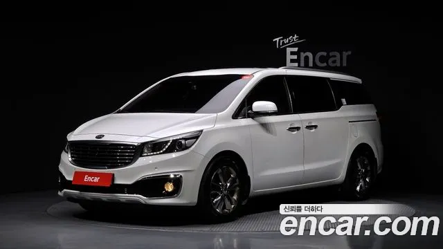Kia Carnival — фото 1