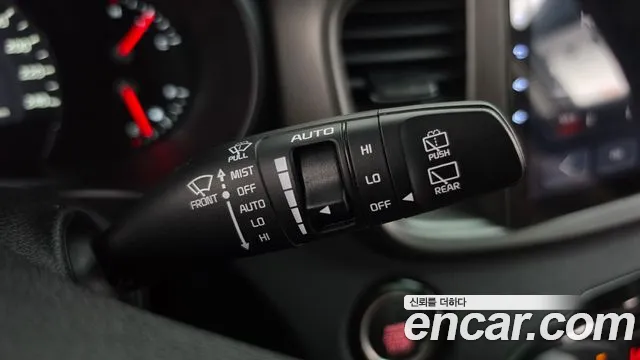 Kia Sorento — фото 29