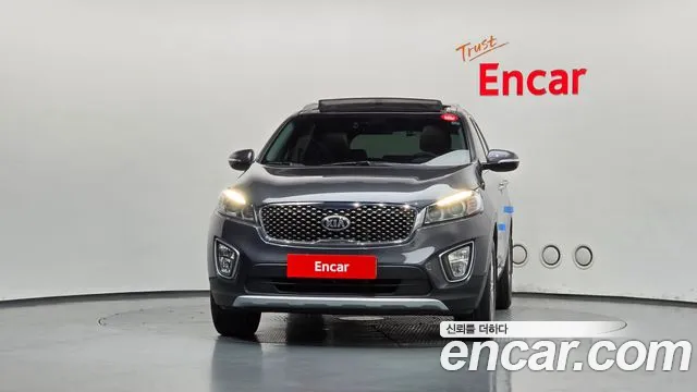 Kia Sorento — фото 3