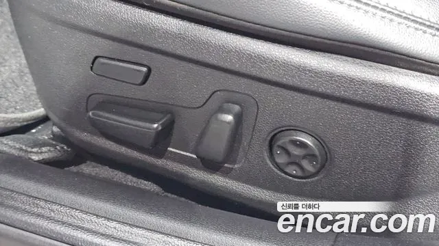 Hyundai Grandeur — фото 18