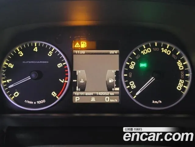 Land Rover Range Rover Sport — фото 13