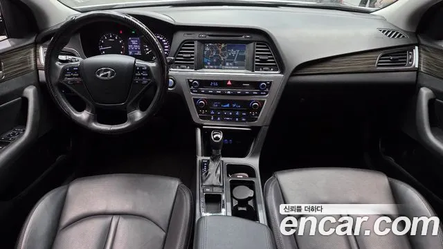 Hyundai Sonata — фото 7