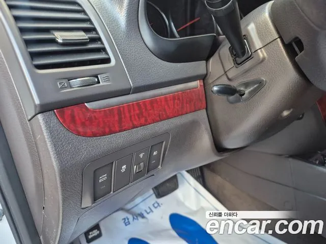 Hyundai Santa Fe — фото 19
