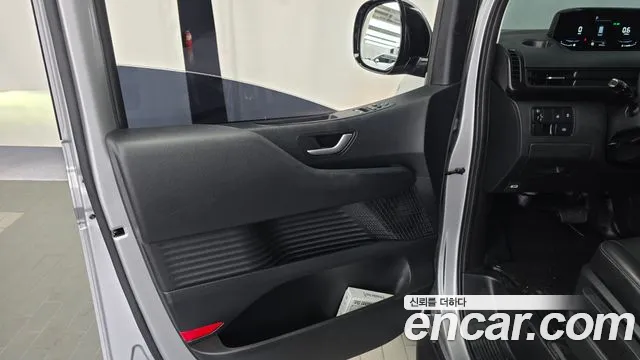 Hyundai Staria — фото 24