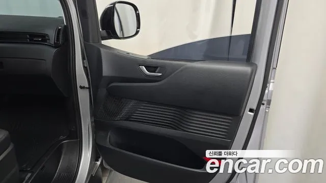 Hyundai Staria — фото 25