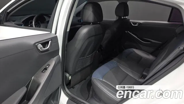 Hyundai Ioniq 5 — фото 26