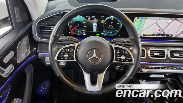 Mercedes-Benz GLE-Class — фото 13
