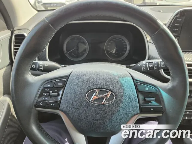 Hyundai Tucson — фото 12