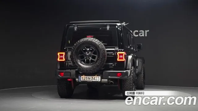 Jeep Wrangler — фото 4