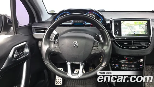 Peugeot 2008 — фото 13