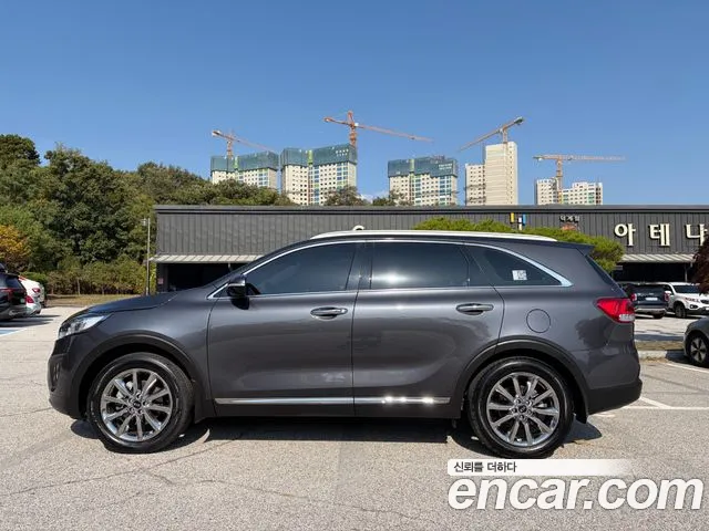 Kia Sorento — фото 3