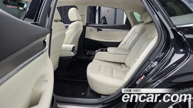 Hyundai Grandeur — фото 11