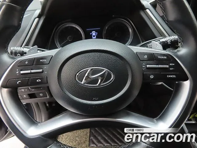 Hyundai Sonata — фото 16