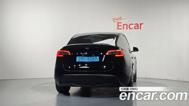 Tesla Model Y — фото 4