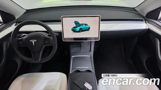 Tesla Model Y — фото 7