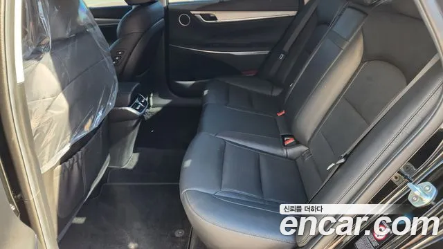 Hyundai Grandeur — фото 18