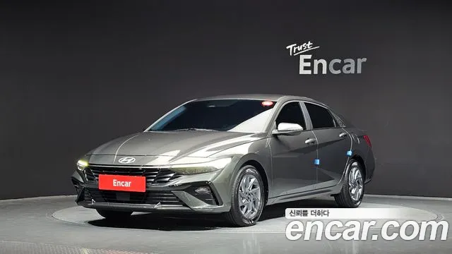 Hyundai Avante — фото 1