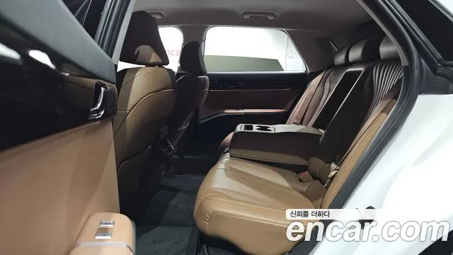 Hyundai Grandeur — фото 11