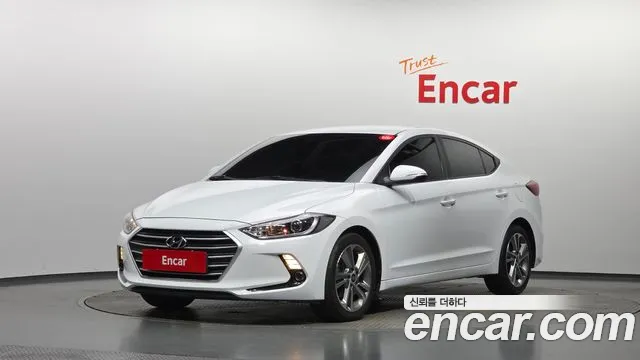 Hyundai Avante — фото 1