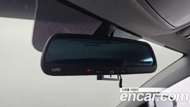 Hyundai Avante — фото 18