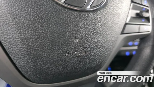 Hyundai Avante — фото 29