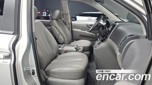 Kia Carnival — фото 26
