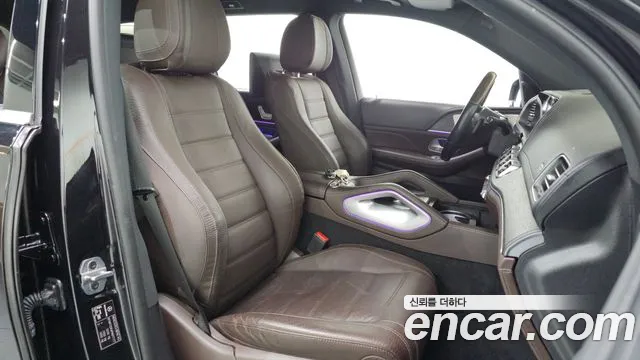 Mercedes-Benz GLS-Class — фото 20