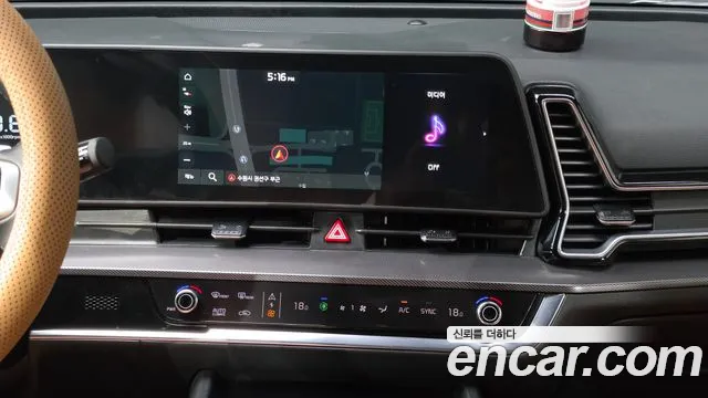 Kia Sportage — фото 14