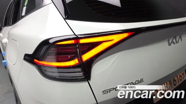 Kia Sportage — фото 23