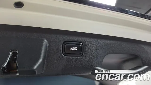 Kia Sportage — фото 32