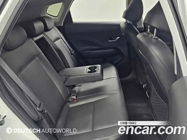 Hyundai Kona — фото 17