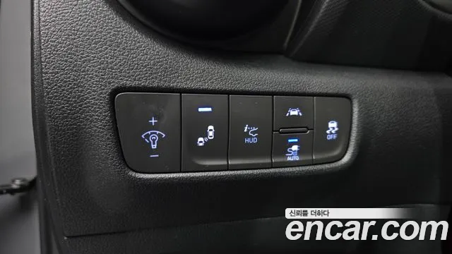 Hyundai Kona — фото 14