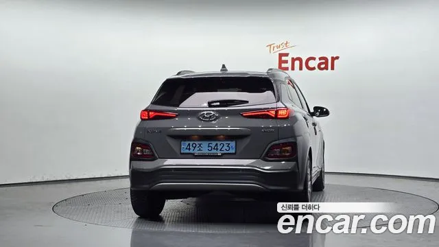 Hyundai Kona — фото 4