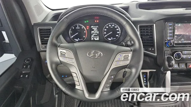 Hyundai Solati — фото 14