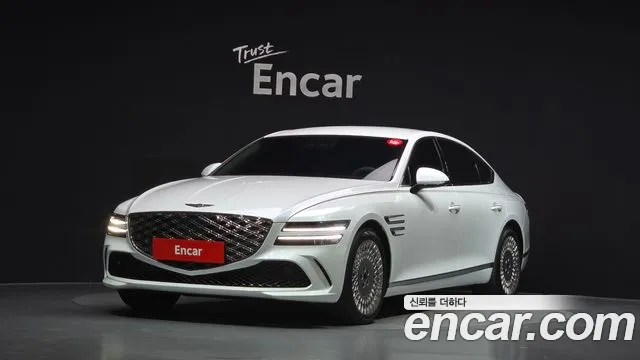 Genesis G80 — фото 1