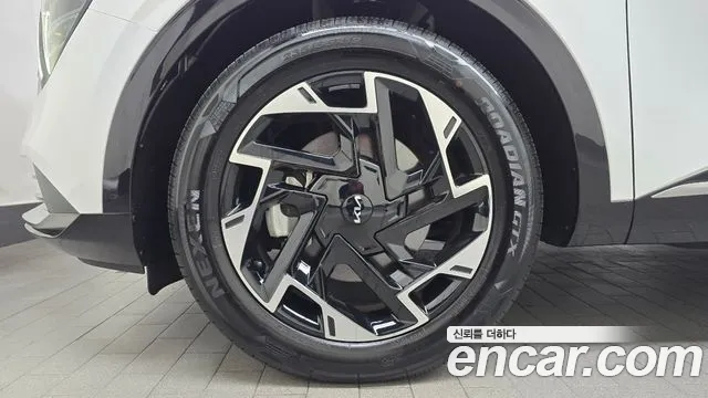 Kia Sportage — фото 5