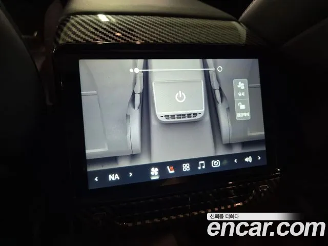 Tesla Model Y — фото 17