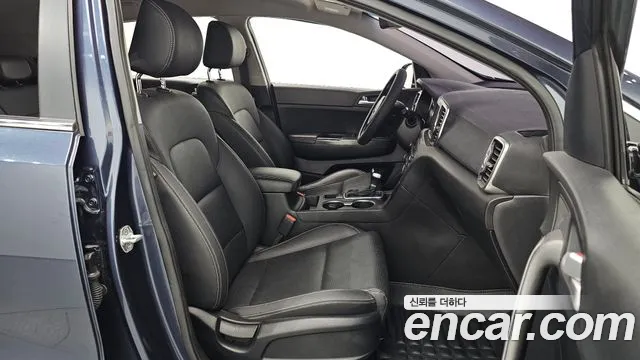 Kia Sportage — фото 11